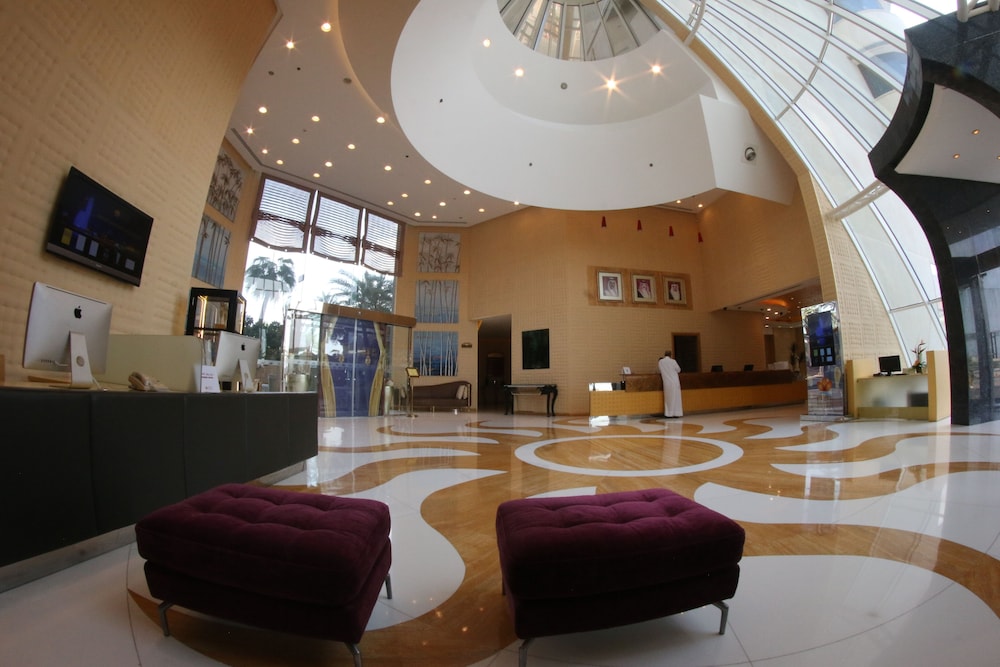Elite Resort & Spa 8/73