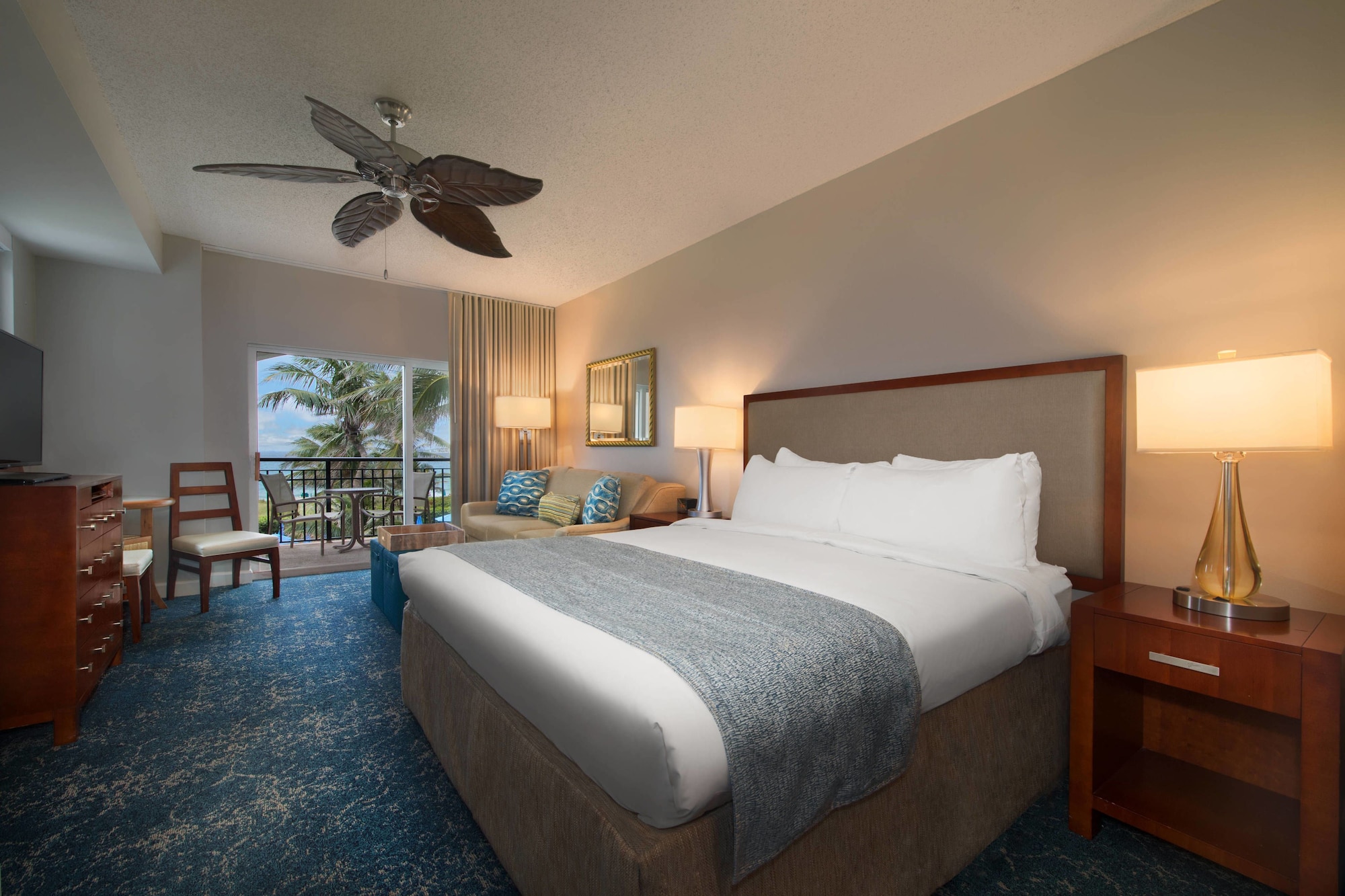 Room, King Bed, Ocean Front, Sofa, Balcony