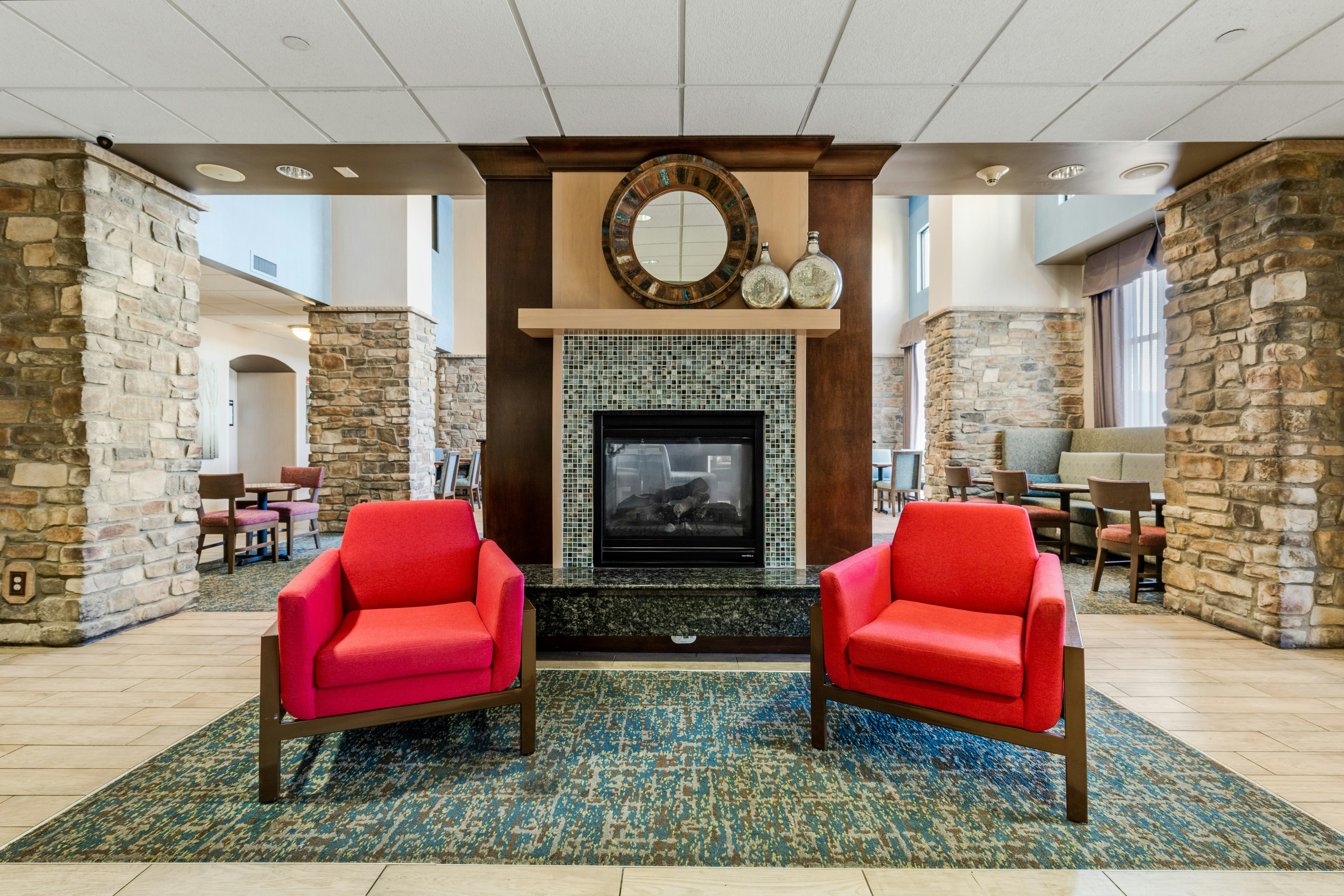 Hampton Inn & Suites Colorado Springs-Air Force Academy-I-25 North 10/19