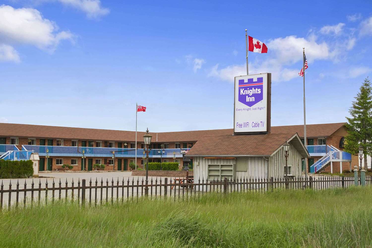 Knights Inn Lindsay 2/14