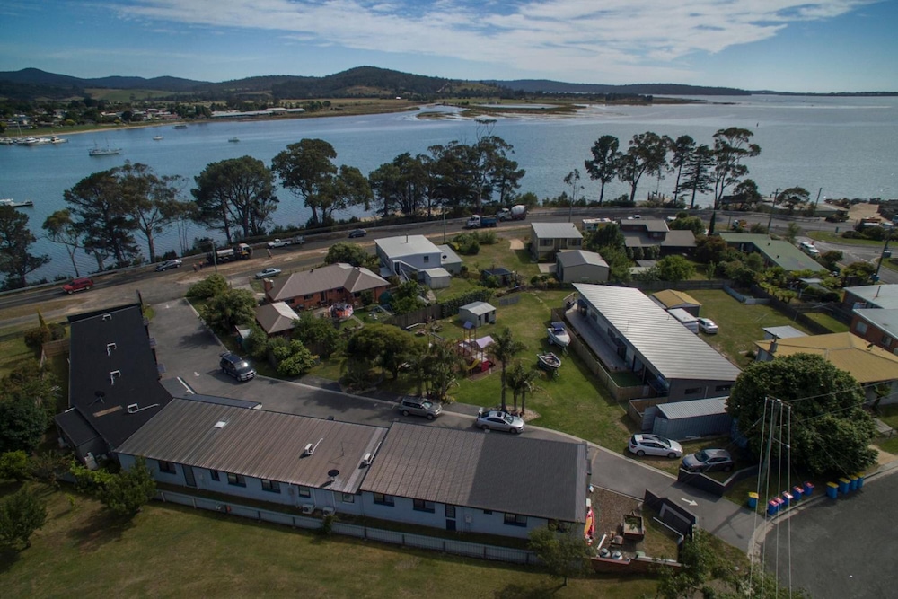 Georges Bay Apartments 45/50