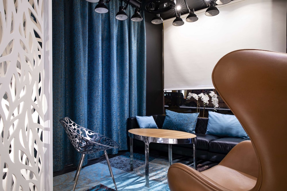 Hotel Montparnasse Saint Germain 69/76