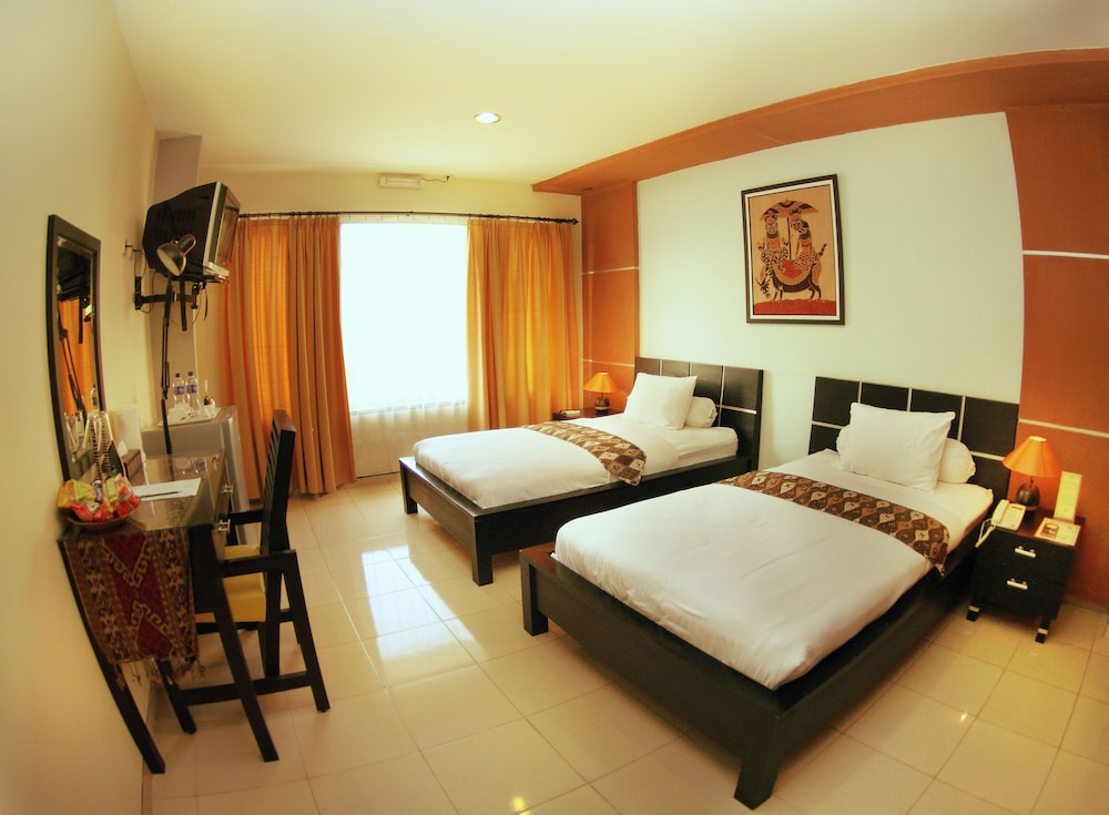 Puri Chorus Hotel 21/57