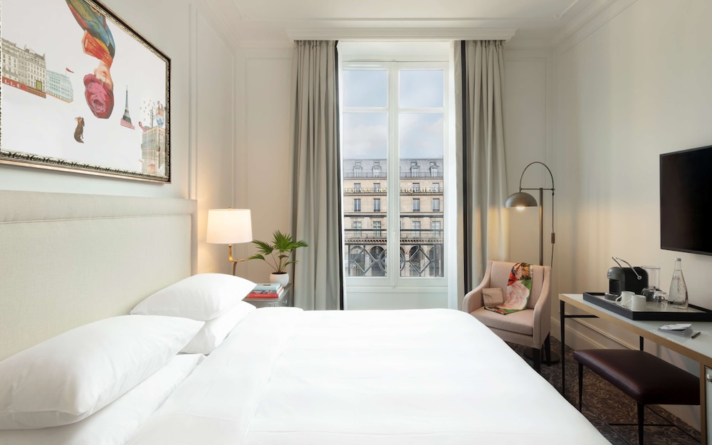 Hotel Du Louvre 15/69