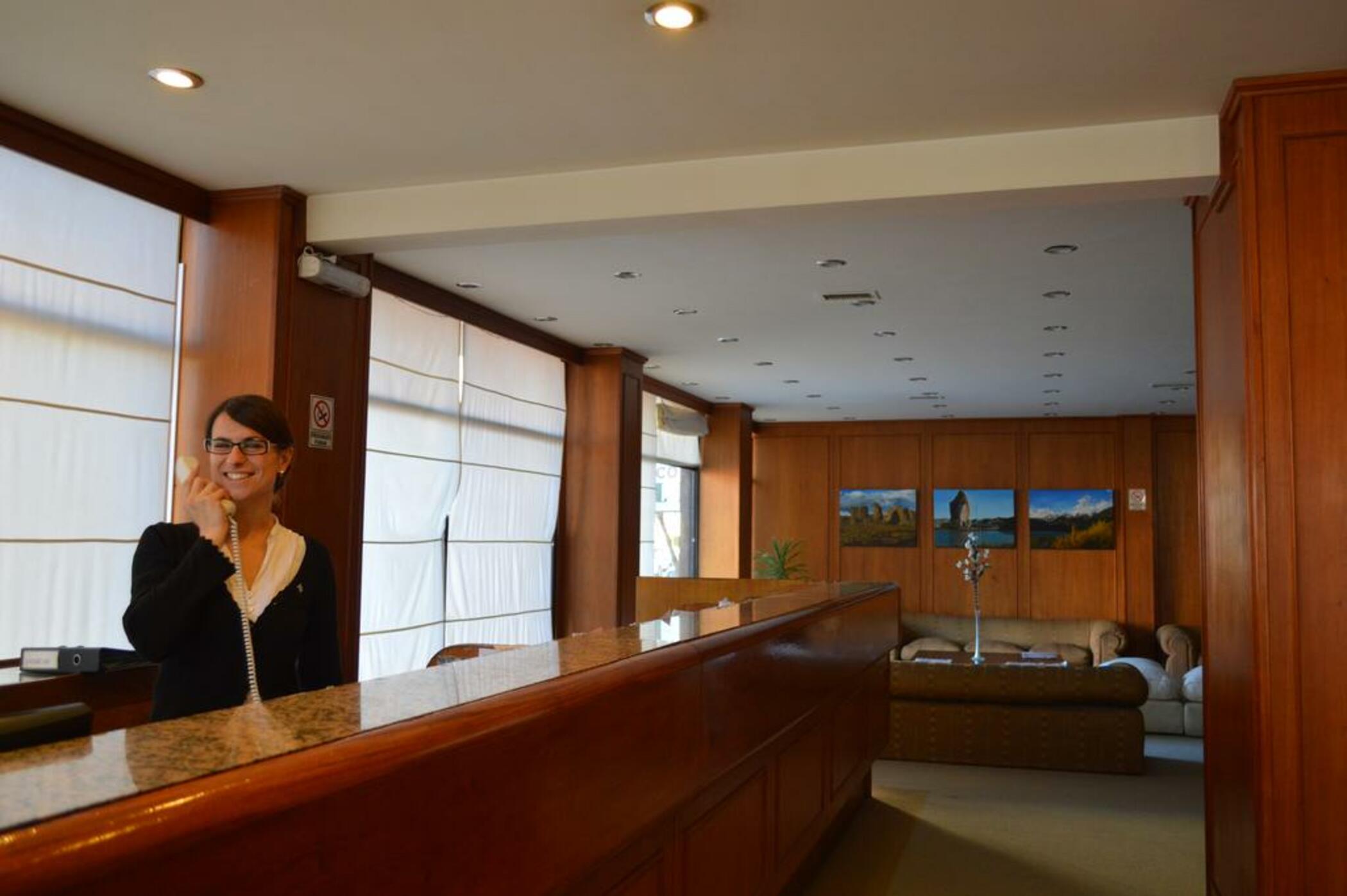 Rayentray Hotel 4/26