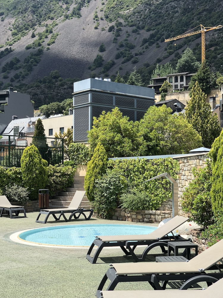 Mercure Andorra Hotel 47/50