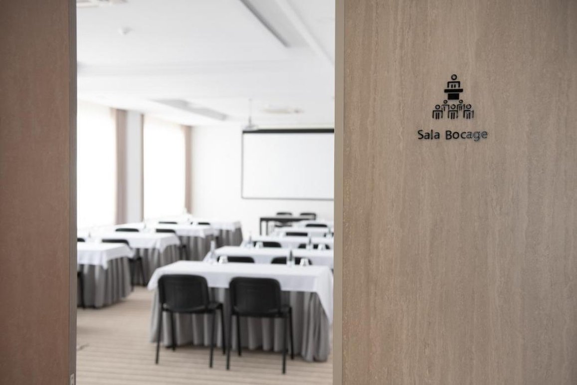 Hotel Cristal Setubal 56/61