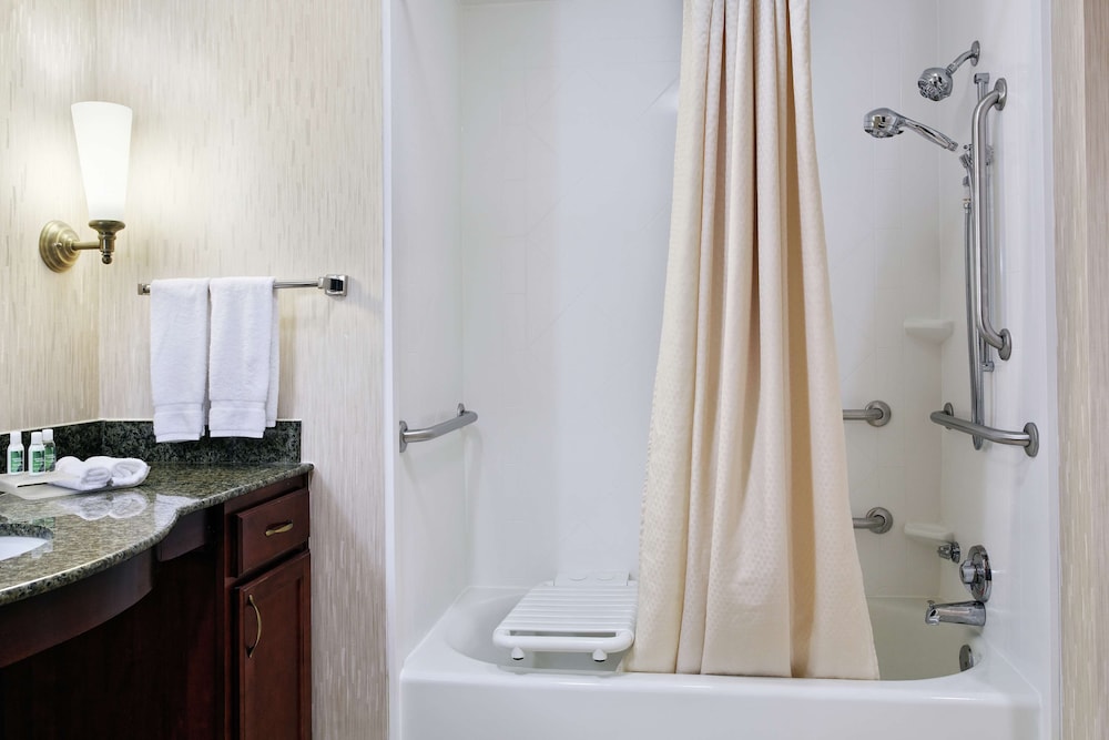 HOMEWOOD SUITES BY HILTON KNOXVILLE WEST at TURKEY CREEK 11/47