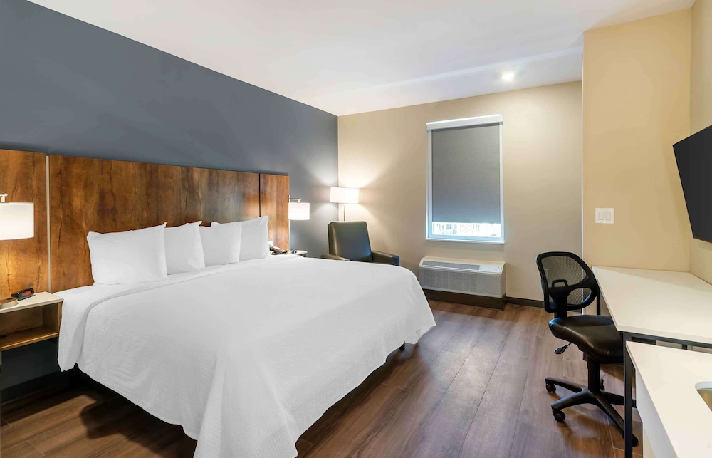 Extended Stay America Premier Suites - Fort Myers - Airport 8/39