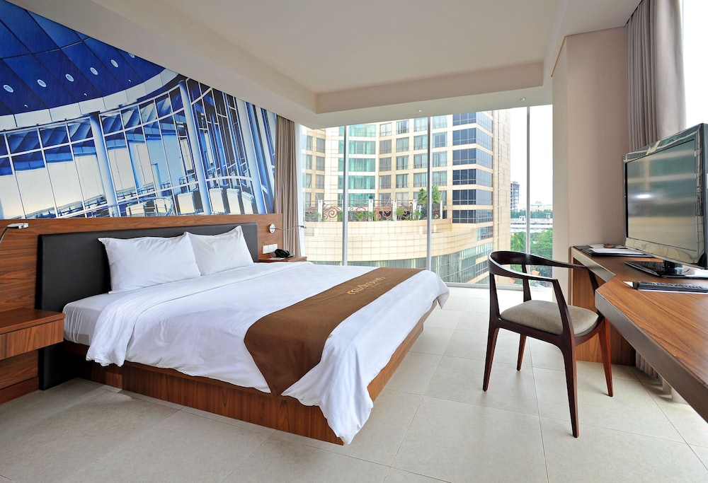 Midtown Hotel Surabaya 24/62