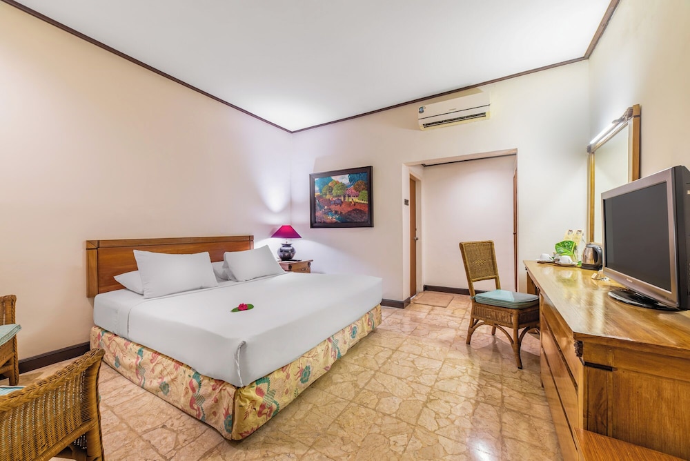 Hotel Tugu Blitar 23/67