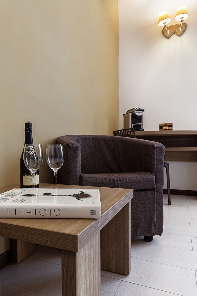 La Locanda Del Conte Mameli 44/74