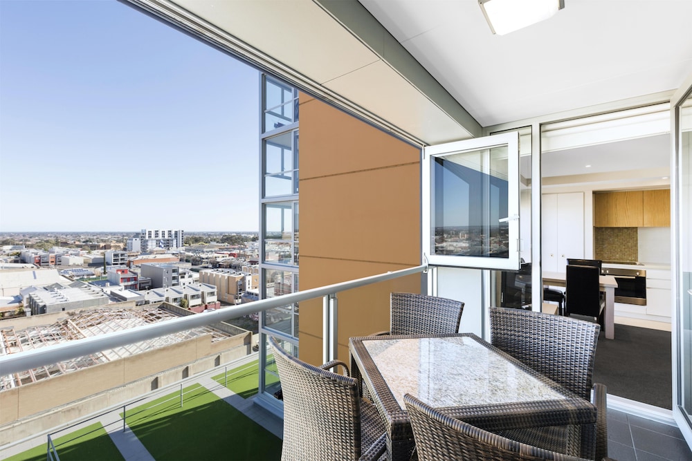 iStay Precinct Adelaide 64/79