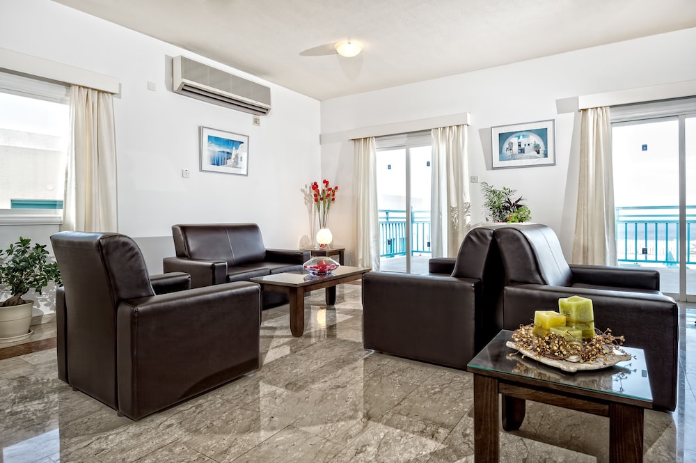 Sunny Hill Hotel Apartments 29/58