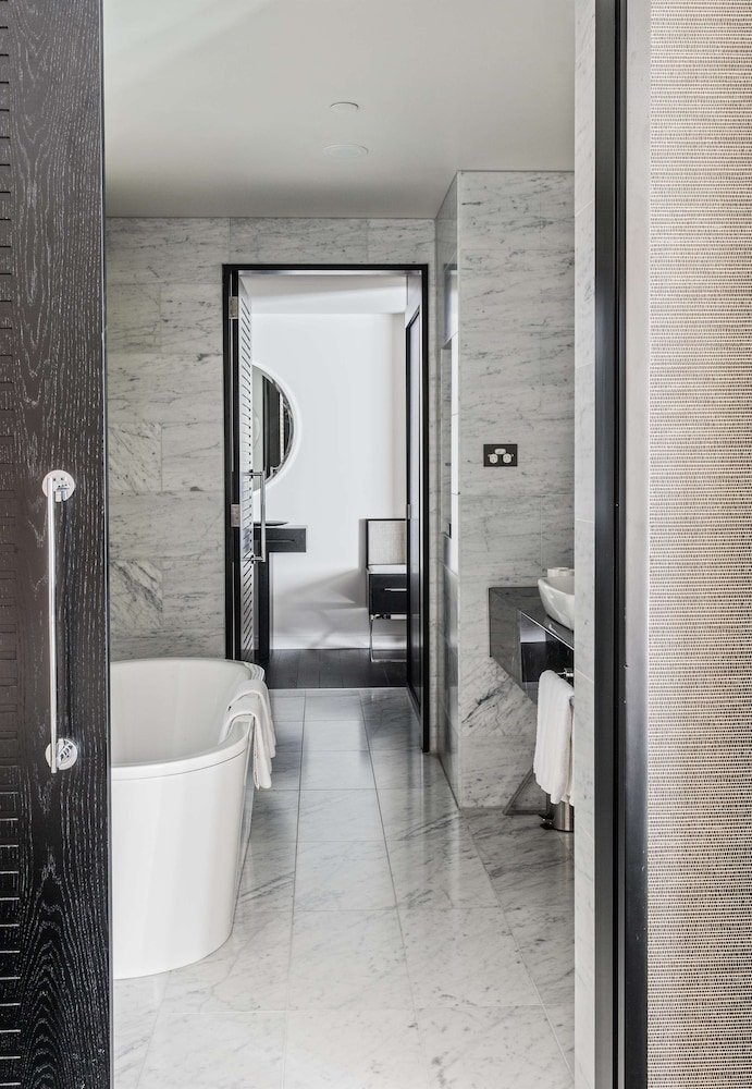 Swissotel Sydney 14/73