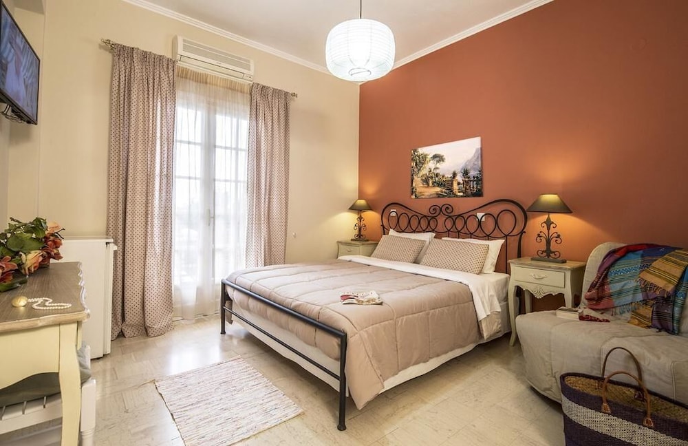 Vassilis Guest House 6/40