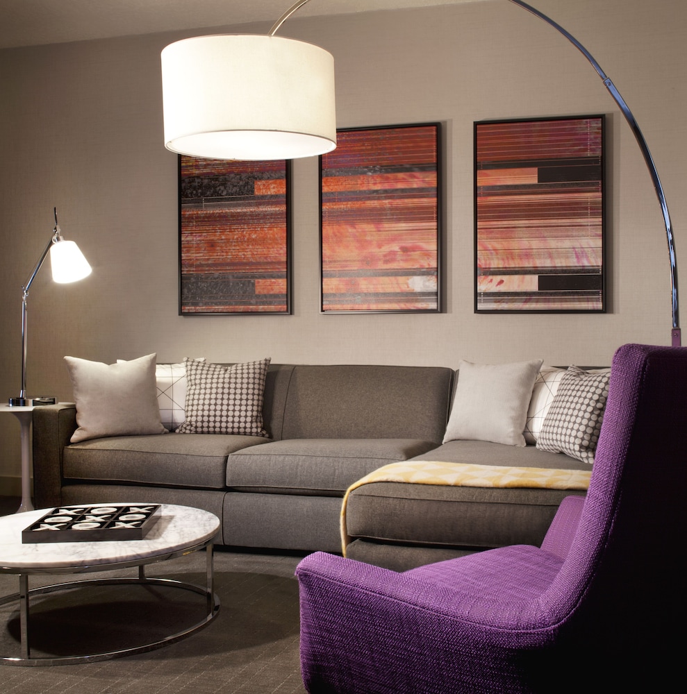 Hyatt Regency Los Angeles International Airport 24/46
