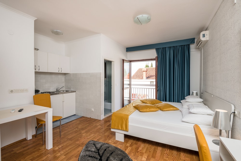 Villa Voinic 26/50
