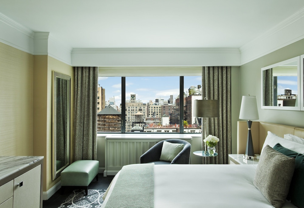 Loews Regency Hotel 55/84