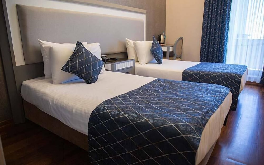 Mineo Park Hotel 23/58