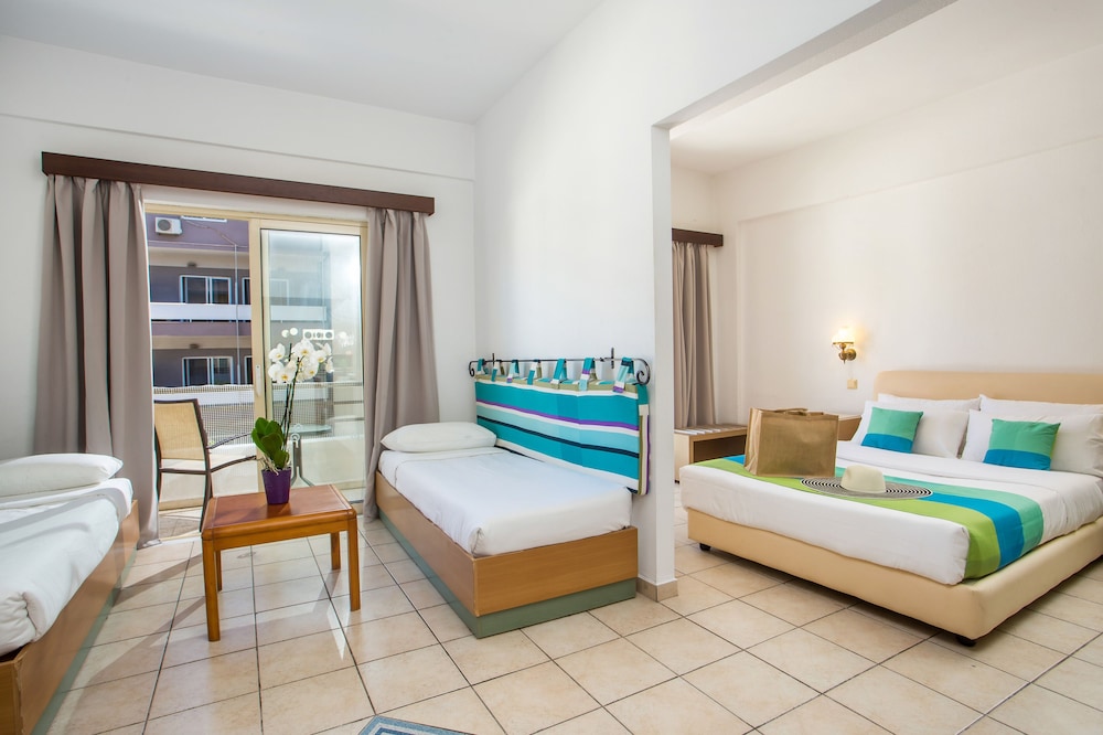 Royal Aparthotel City Center 20/26