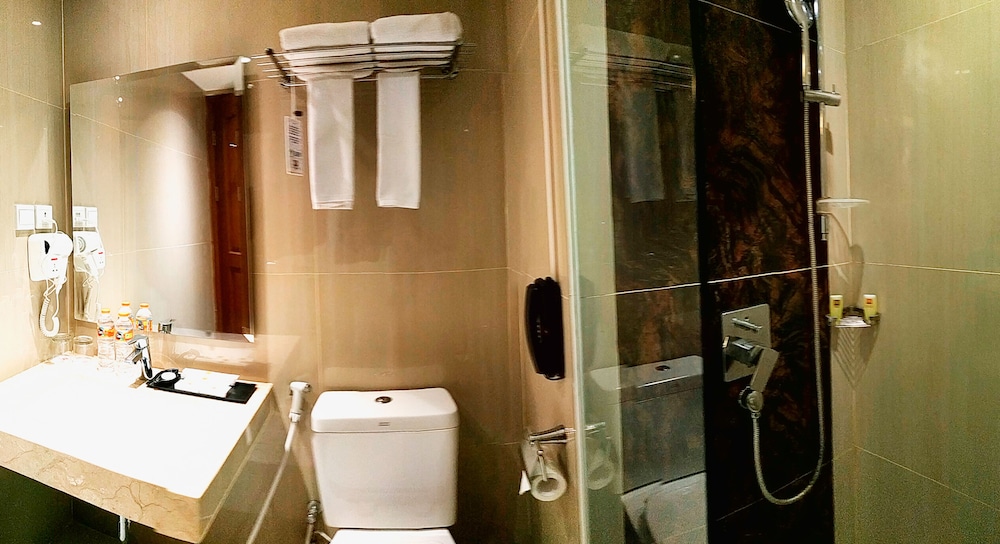 Grand Metro Hotel Tasikmalaya 16/45