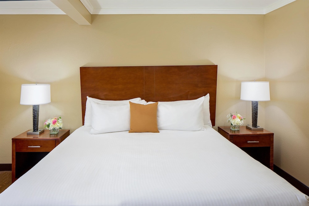 New Englander Inn Bennington 11/32