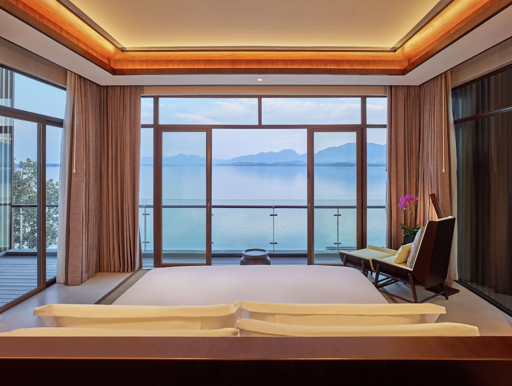 Lushan West Sea Resort 28/28