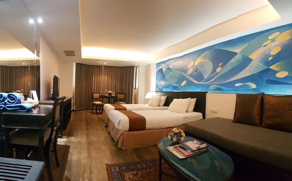 The Grand Sathorn 45/56