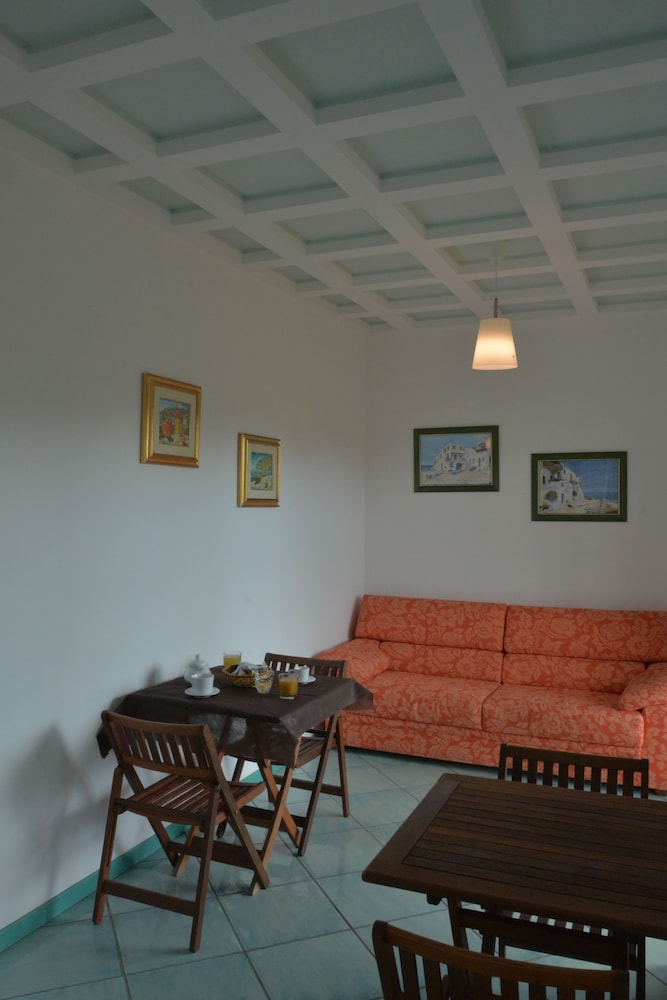Larus Hotel 32/44