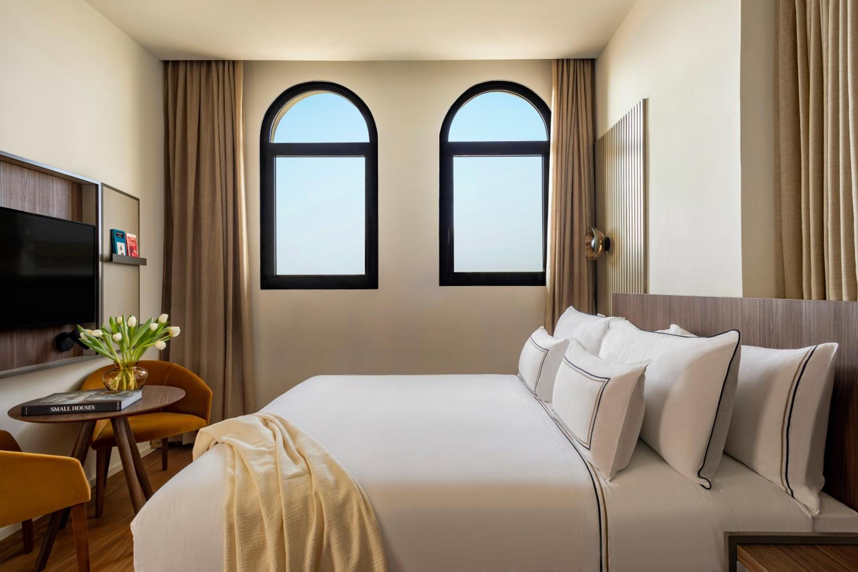 Artist, Junior Suite, Roof View, Terrace