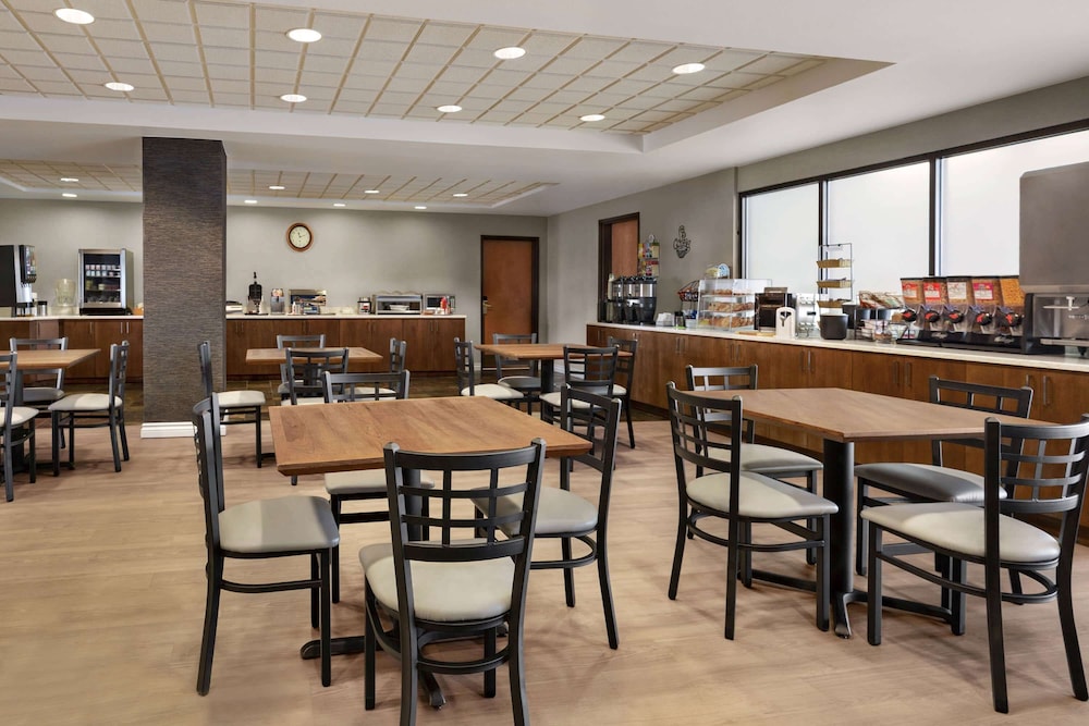 Wingate by Wyndham Greenwood Village/Denver Tech 32/47
