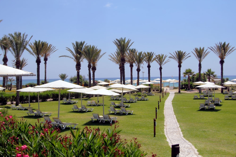 Calimera Delfino Beach Resort and Spa 52/60