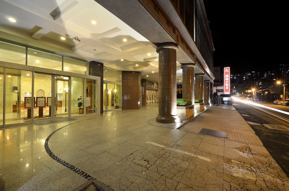 Hotel Regalees 34/43