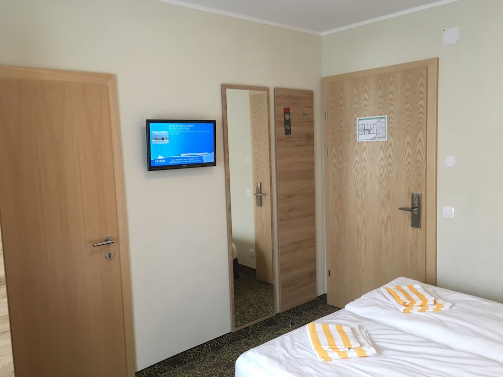Hotel Lindenhof 24/72