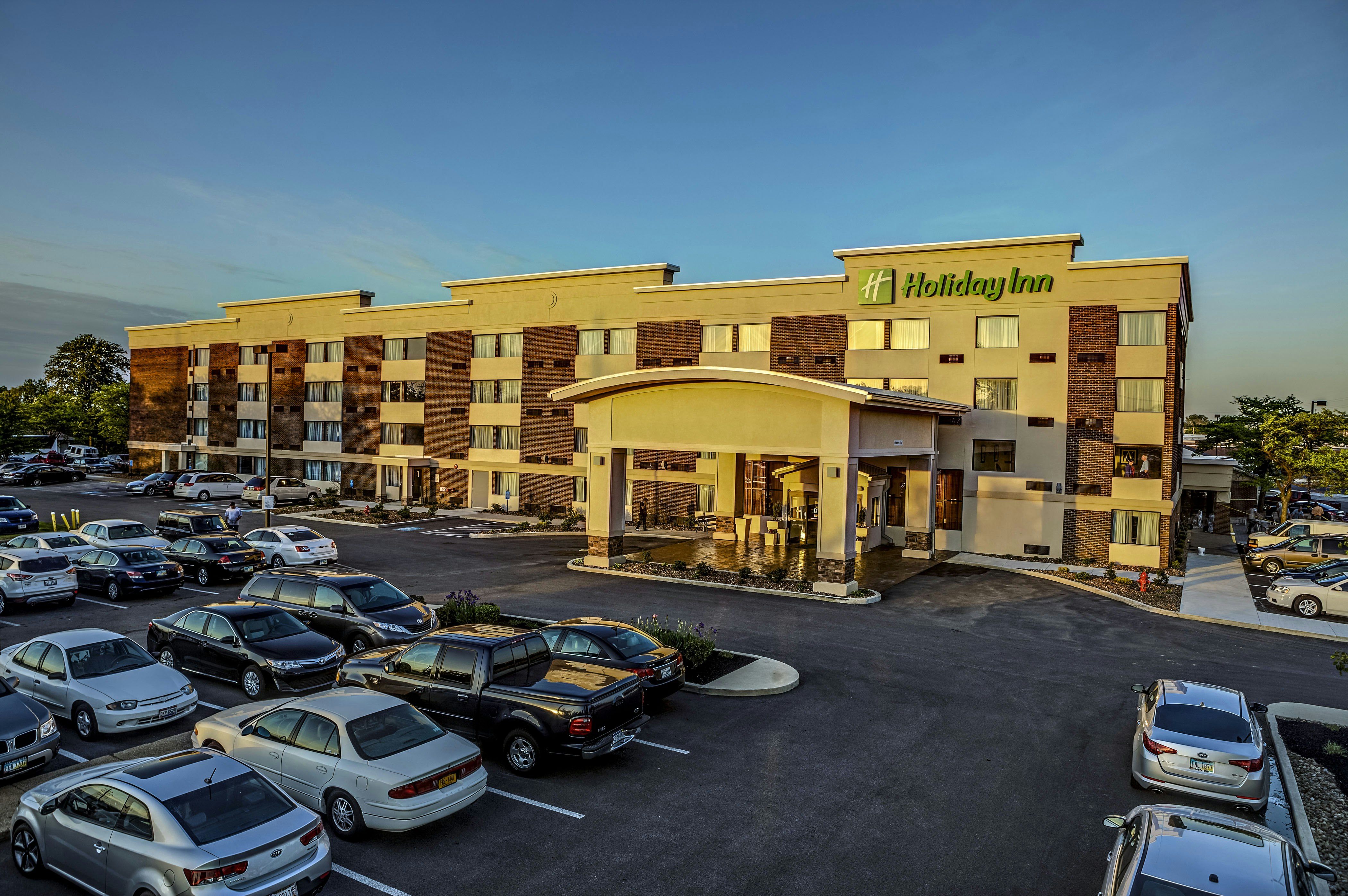 Holiday Inn Cleveland Northeast Mentor 77/79