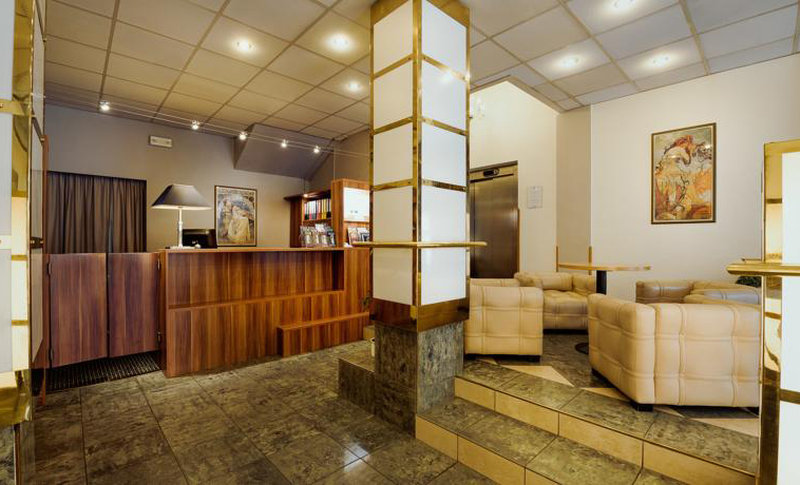 Central Hotel 4/47