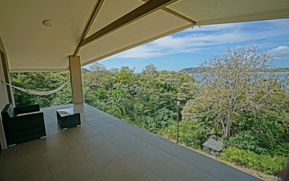 Nammbu Beachfront Bungalows 39/65