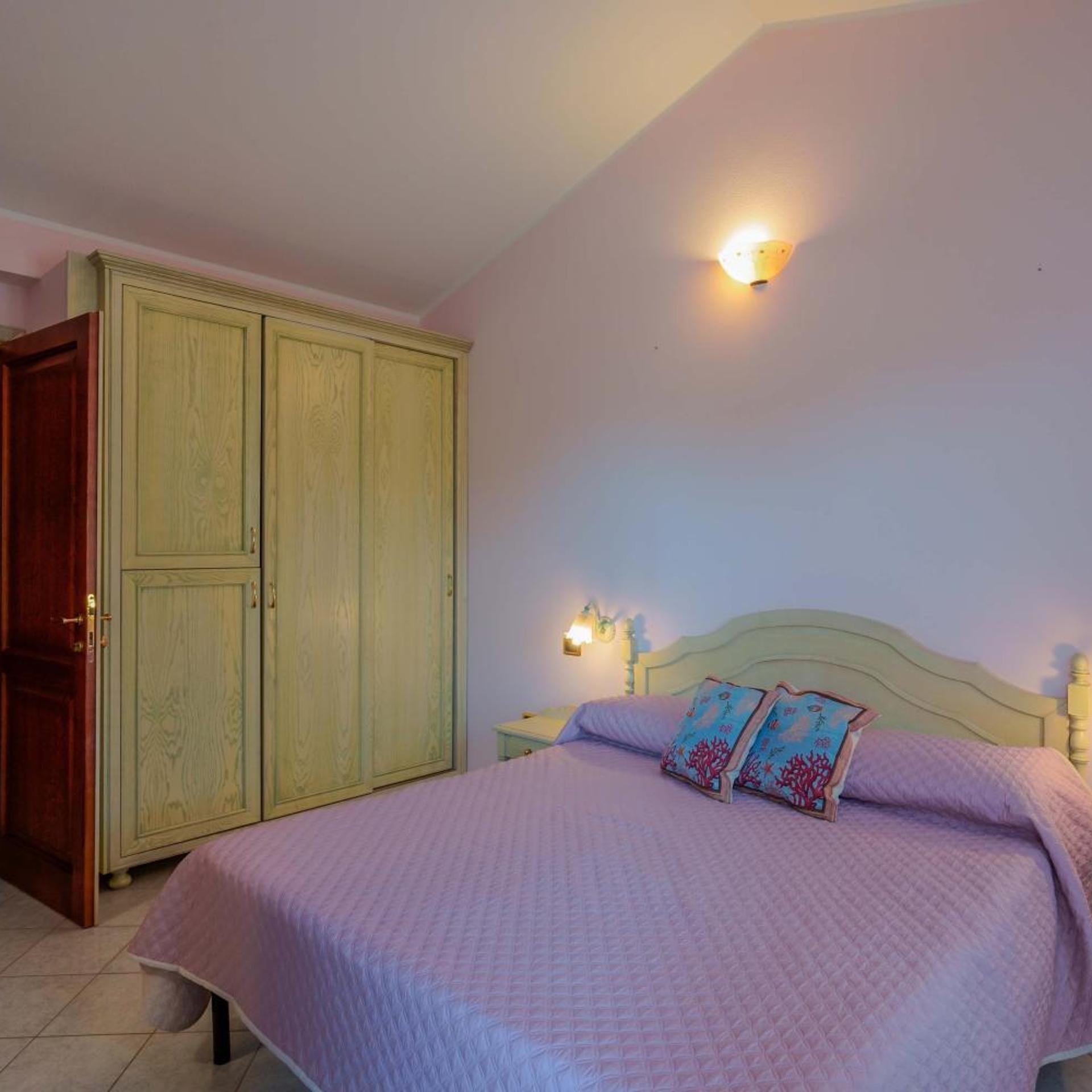 Hotel Solanas 25/63