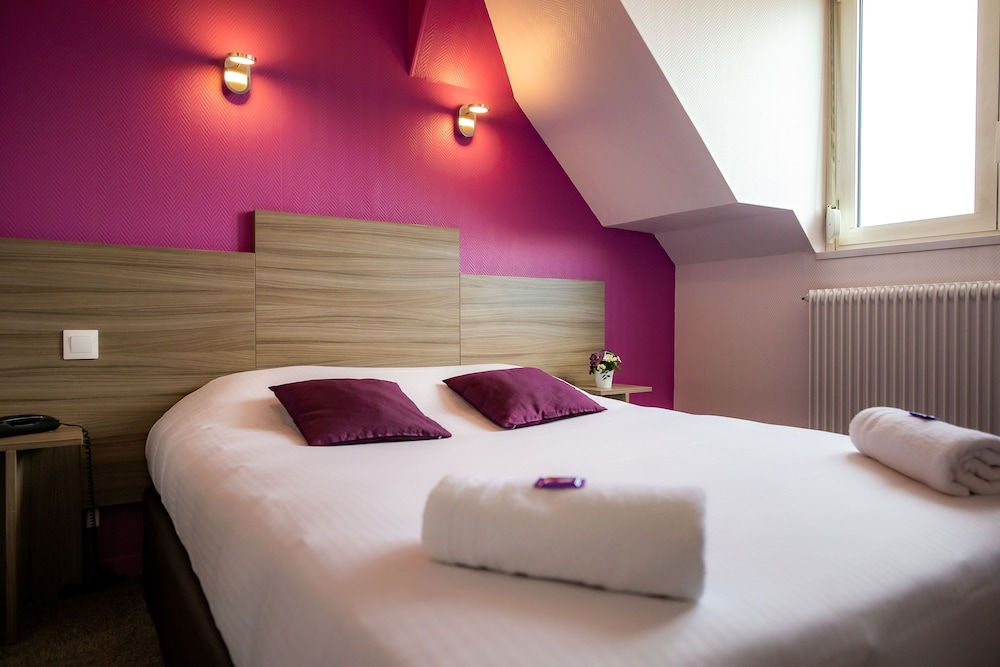 Basic, Double Bed
