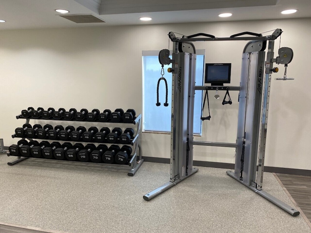 Hampton Inn Suites Paducah 36/55