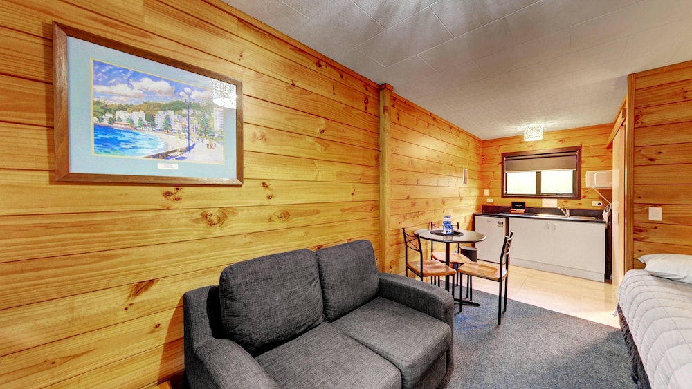 Wellington Top 10 Holiday Park 33/50