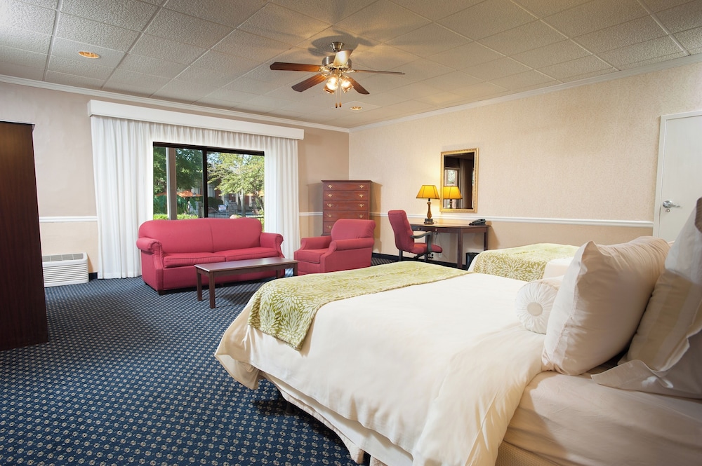 Stone Mountain Inn 10/46
