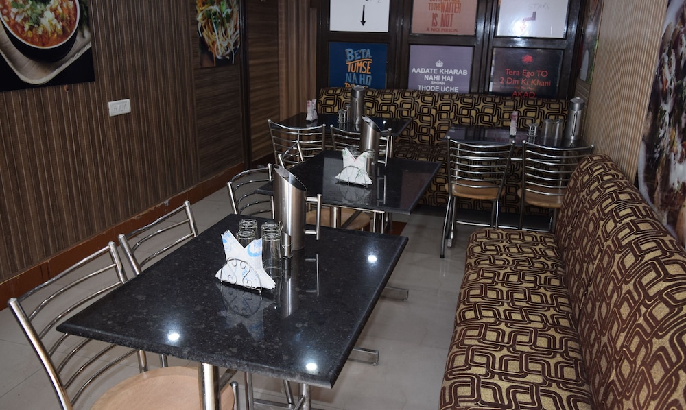 Trishul Hotel 24/27