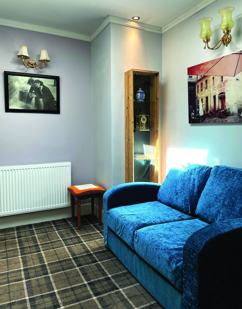Dukes Folly Hotel 34/49