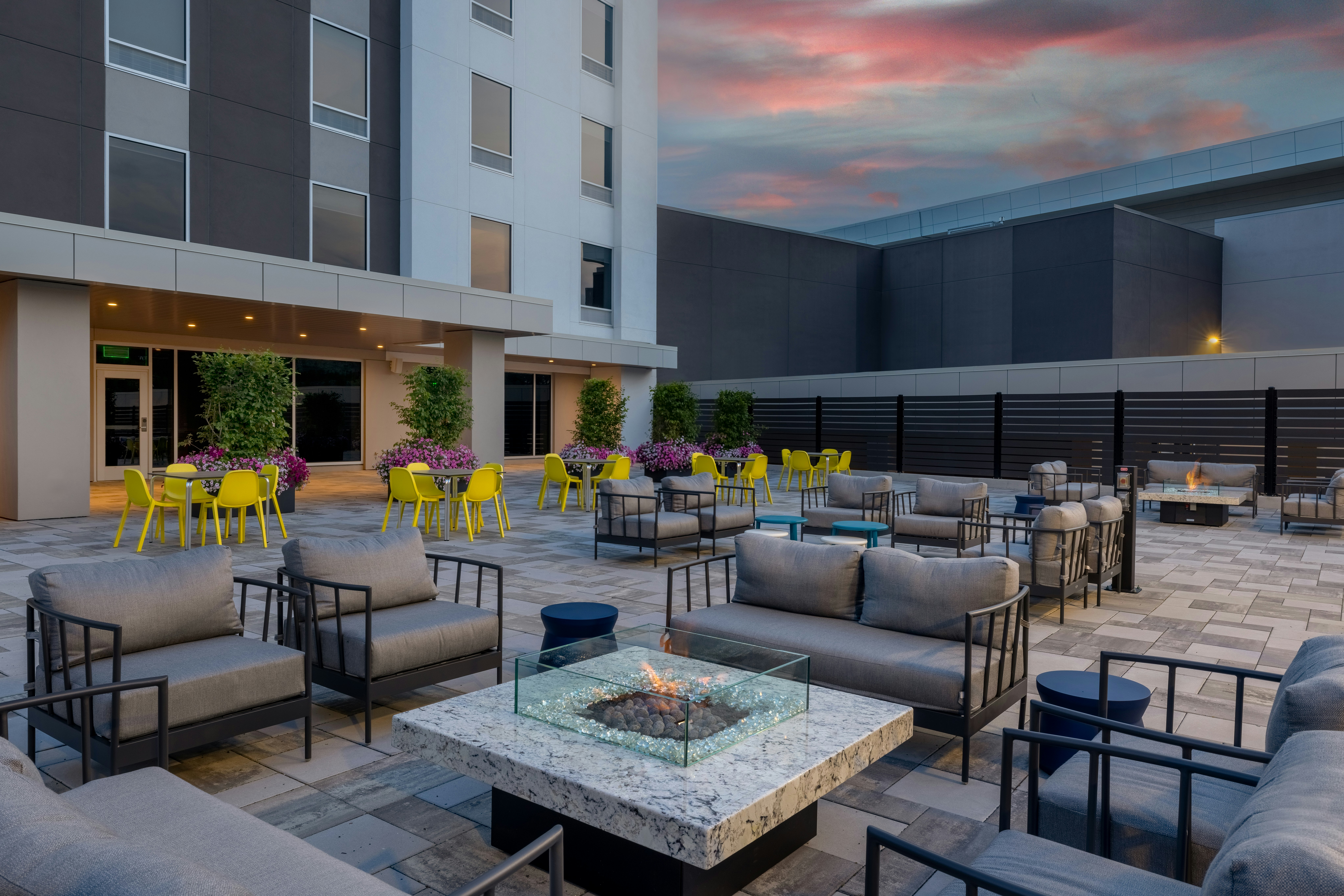 Home2 Suites by Hilton Bristol 16/26