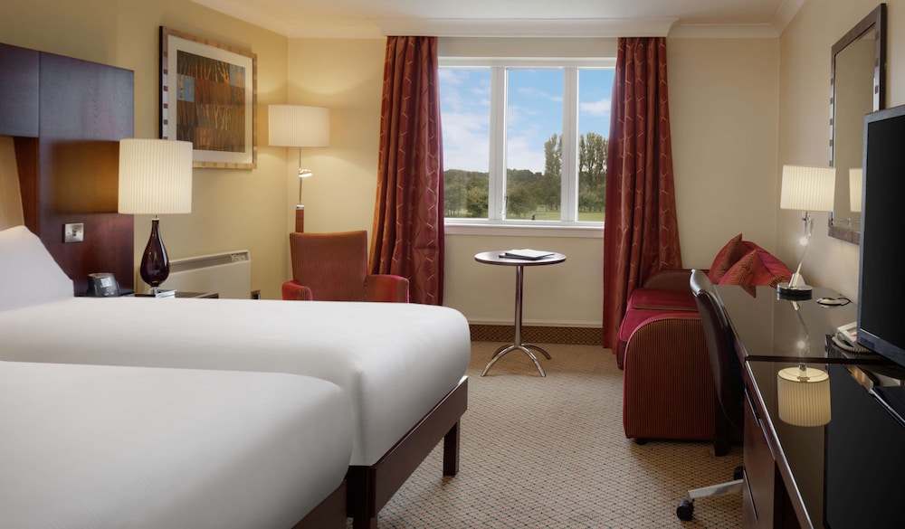 DoubleTree by Hilton Belfast Templepatrick Golf & Country Club 21/76
