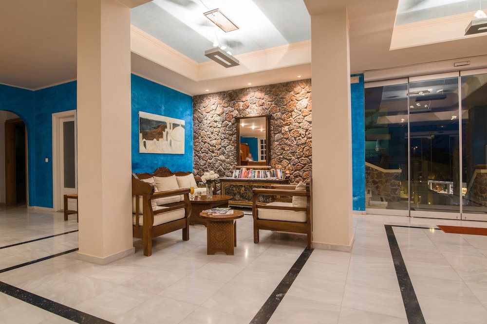 Antinea Suites and Spa 54/75