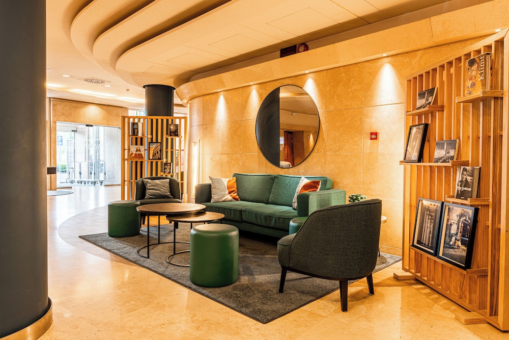 Novotel Roma Est 53/77