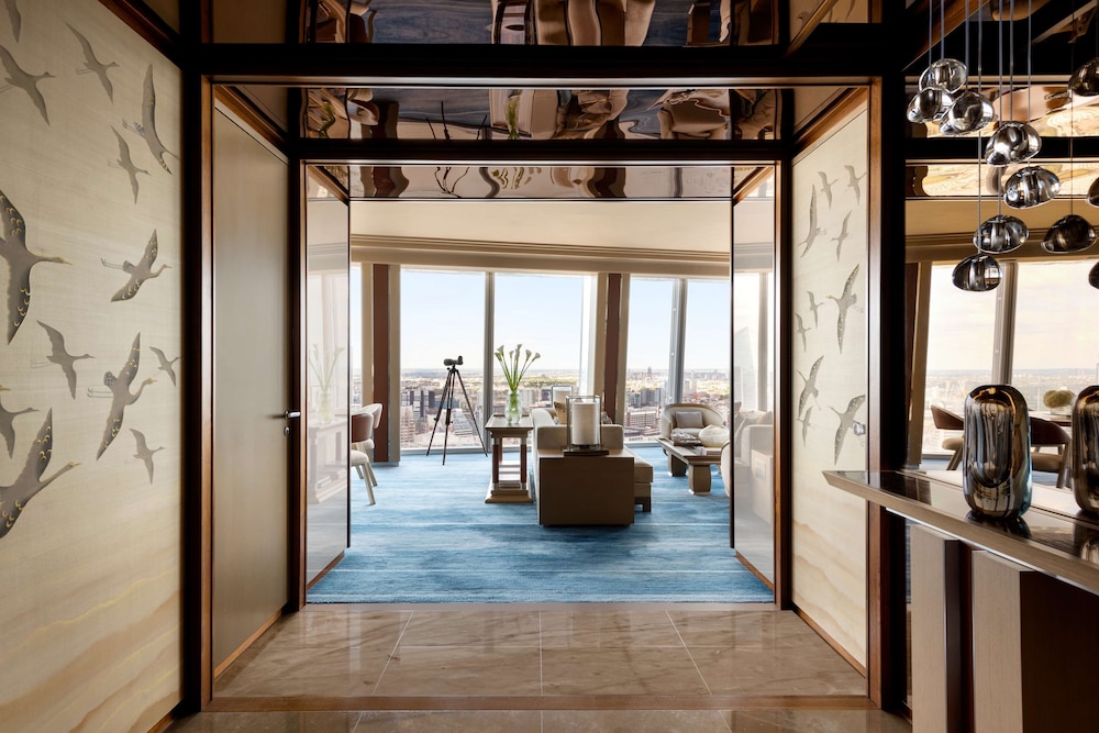 Shangri-La The Shard London 2/69